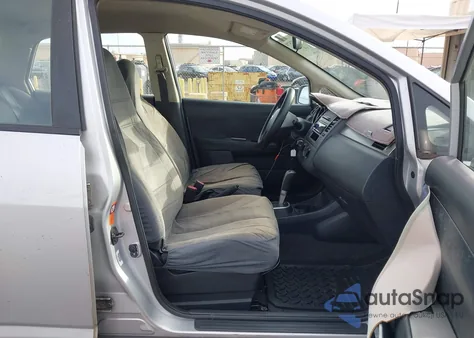 2009 Nissan Versa 1.8S из США, поврежденный, VIN 3N1BC11E59L438726